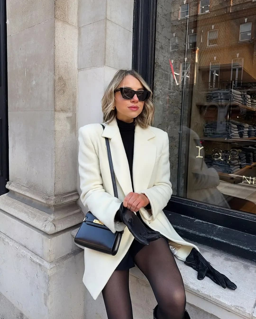 Timeless Style: Exploring Sinead Keary’s Capsule Wardrobe Essentials