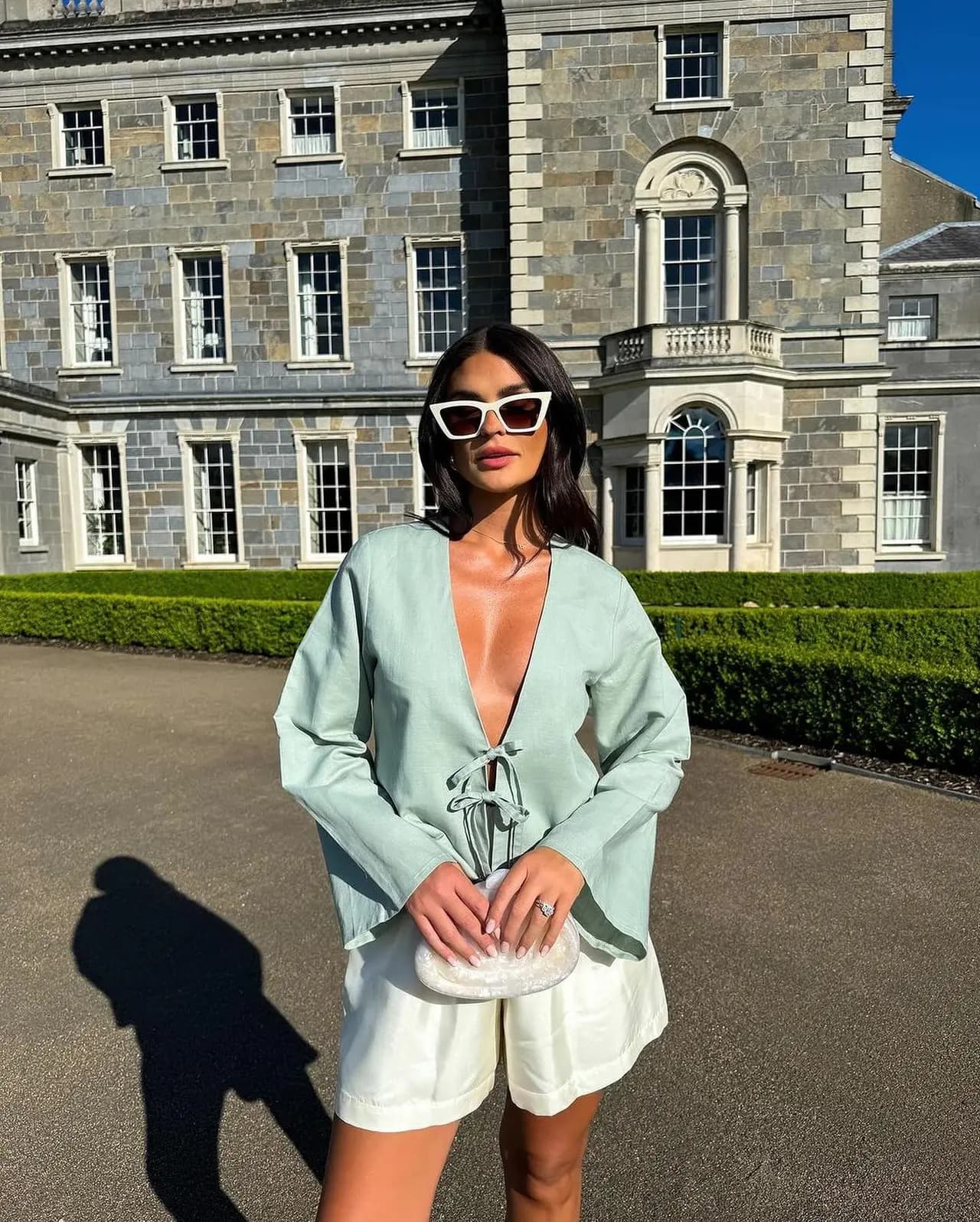 Elevate Your Look: Sinead Keary’s Guide to Luxury Women’s Fashion