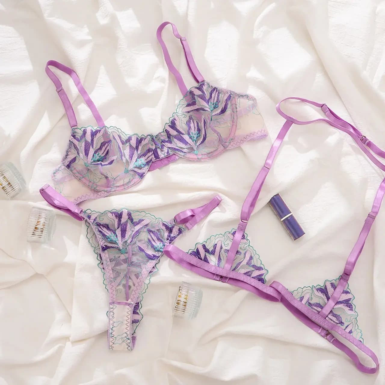 Elegant & Effortless: Best Intimates for Your Honeymoon