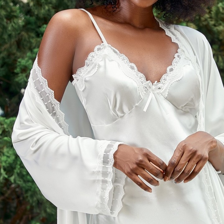 Customer Insights & Considerations Before Buying from Moxy Intimates